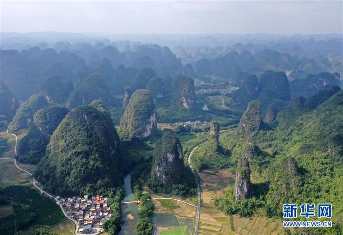 广西罗城:国家地质公园多峻秀